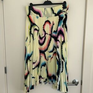 ALC knife pleat skirt